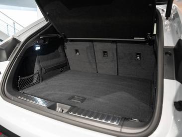 Porsche Macan Electrique Turbo — photo 28
