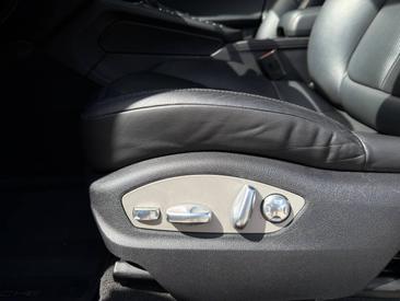 Porsche Macan GTS — photo 20