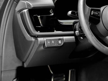 Porsche Panamera III 4 E-Hybrid — photo 34