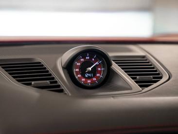 Porsche Panamera III GTS — photo 35