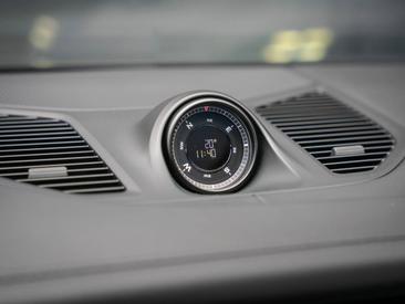 Porsche Cayenne III S E-Hybrid Coupé — photo 42