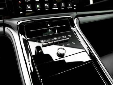 Porsche Panamera III 4 E-Hybrid — photo 38