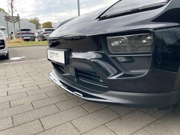 Porsche Macan Electrique 4S — photo 25