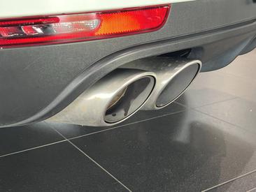 Porsche Macan S — photo 9