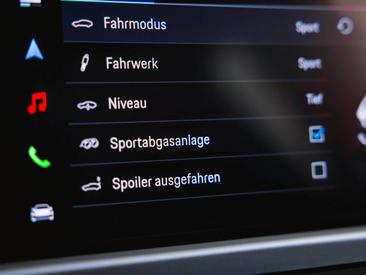 Porsche Panamera III 4S E-Hybrid — photo 41