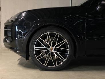 Porsche Cayenne III S E-Hybrid Coupé — photo 7