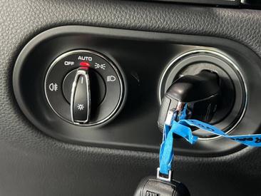 Porsche Macan S — photo 24