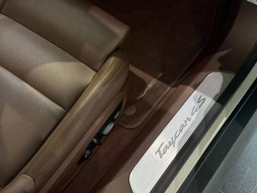 Porsche Taycan ph2 4S Sport Turismo — photo 31