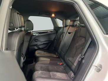 Porsche Macan S — photo 25