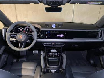 Porsche Cayenne III S E-Hybrid Coupé — photo 15