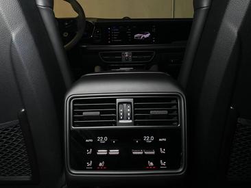 Porsche Cayenne III S E-Hybrid Coupé — photo 23