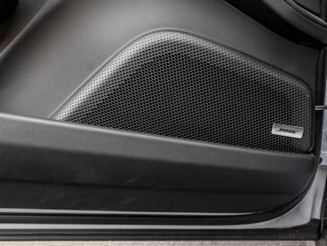Porsche Panamera III 4 E-Hybrid — photo 39