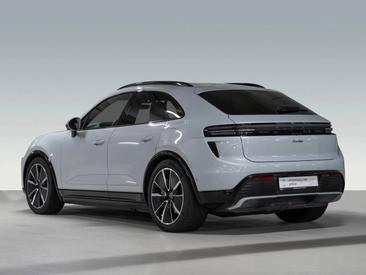 Porsche Macan Electrique Turbo — photo 3