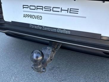 Porsche Macan Electrique Turbo — photo 17