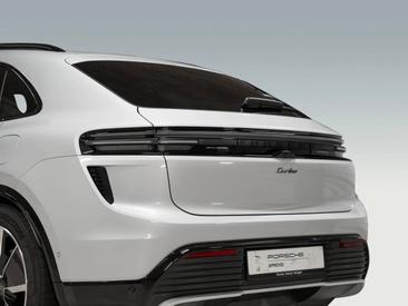 Porsche Macan Electrique Turbo — photo 10