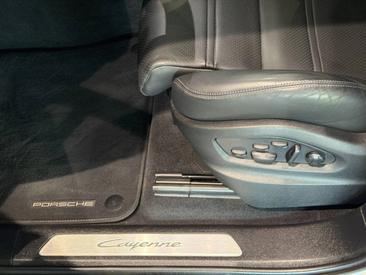 Porsche Cayenne III E-Hybrid Coupé — photo 21