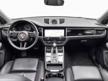 Porsche Macan S — photo 15