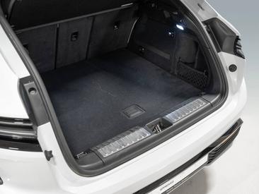 Porsche Macan Electrique Turbo — photo 19