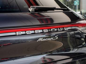Porsche Macan S — photo 10