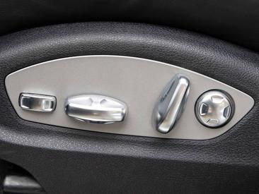Porsche Macan S — photo 27