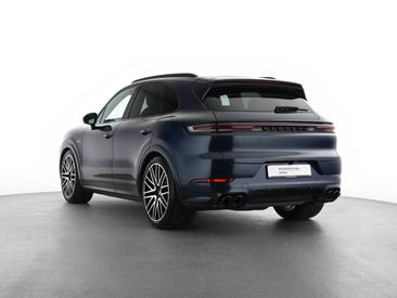 Porsche Cayenne III Turbo E-Hybrid — photo 3