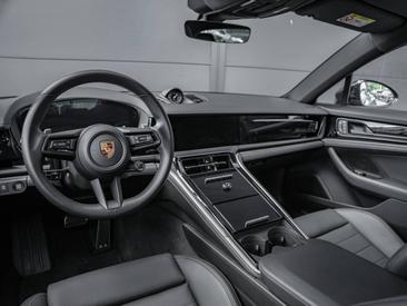 Porsche Panamera III 4S E-Hybrid — photo 17