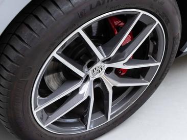 Porsche Macan S — photo 30