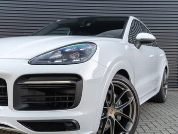 Porsche Cayenne III Coupé — photo 9