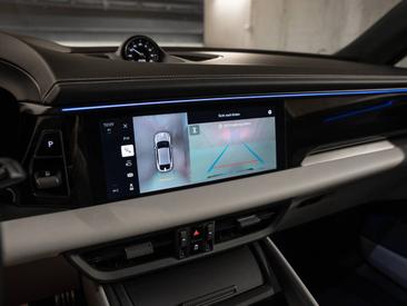 Porsche Macan Electrique Turbo — photo 37