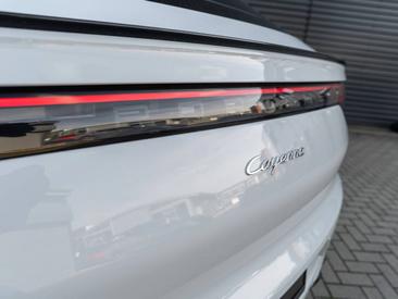 Porsche Cayenne III Coupé — photo 19