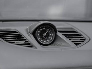 Porsche Panamera III 4S E-Hybrid — photo 36