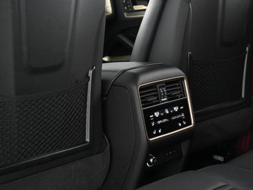 Porsche Cayenne III Turbo E-Hybrid — photo 22
