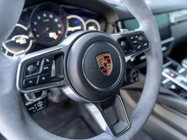 Porsche Cayenne III Coupé — photo 33