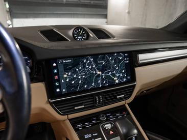 Porsche Cayenne III E-Hybrid Coupé — photo 28