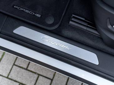 Porsche Cayenne III Coupé — photo 48