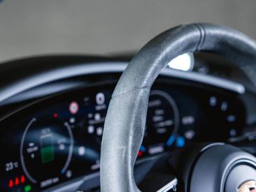 Porsche Taycan ph2 4S Sport Turismo — photo 17