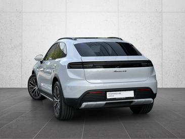Porsche Macan Electrique 4S — photo 9
