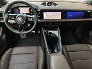 Porsche Macan Electrique 4S — photo 13