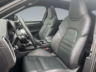 Porsche Cayenne III Coupé Platinum Edition — photo 16