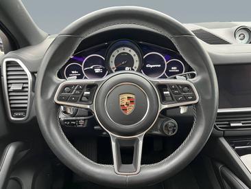 Porsche Cayenne III Coupé Platinum Edition — photo 17