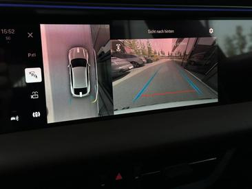 Porsche Macan Electrique 4S — photo 23