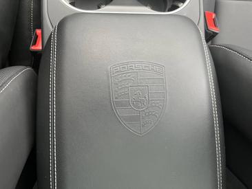 Porsche Cayenne III Coupé Platinum Edition — photo 26