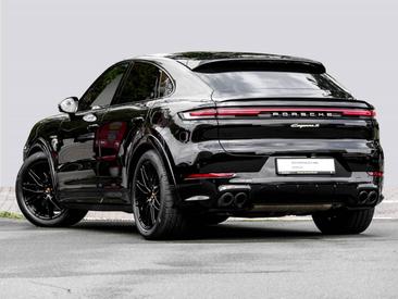 Porsche Cayenne III S E-Hybrid Coupé — photo 3