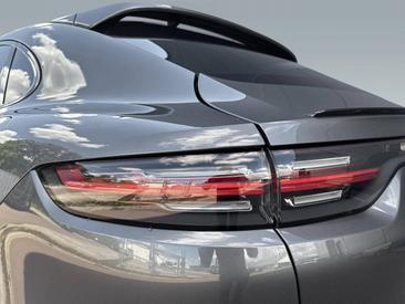 Porsche Cayenne III E-Hybrid Coupé — photo 10
