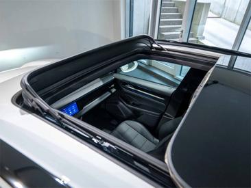 Porsche Macan Electrique 4 Electric 2025 Blanc — photo 10
