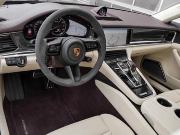Porsche Panamera II ph2 Turbo S E-Hybrid — photo 11