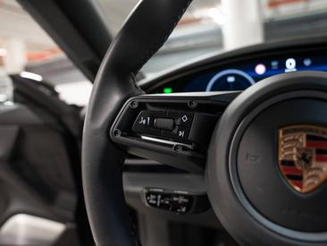 Porsche Taycan ph2 4S Cross Turismo — photo 25