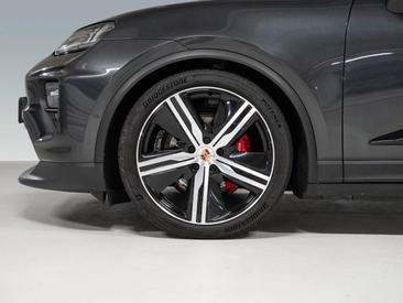 Porsche Macan Electrique 4S — photo 4