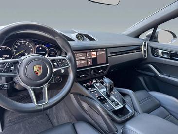 Porsche Cayenne III E-Hybrid Coupé — photo 15