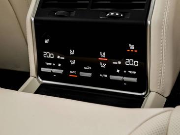 Porsche Panamera II ph2 Turbo S E-Hybrid — photo 17